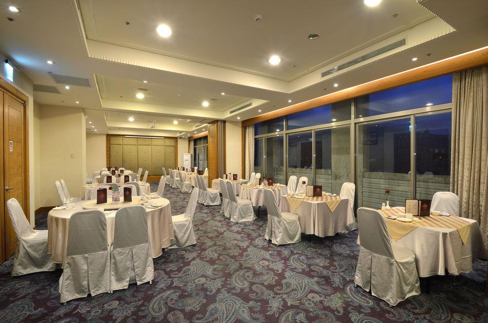 Hotel Regalees Tamsui Zewnętrze zdjęcie