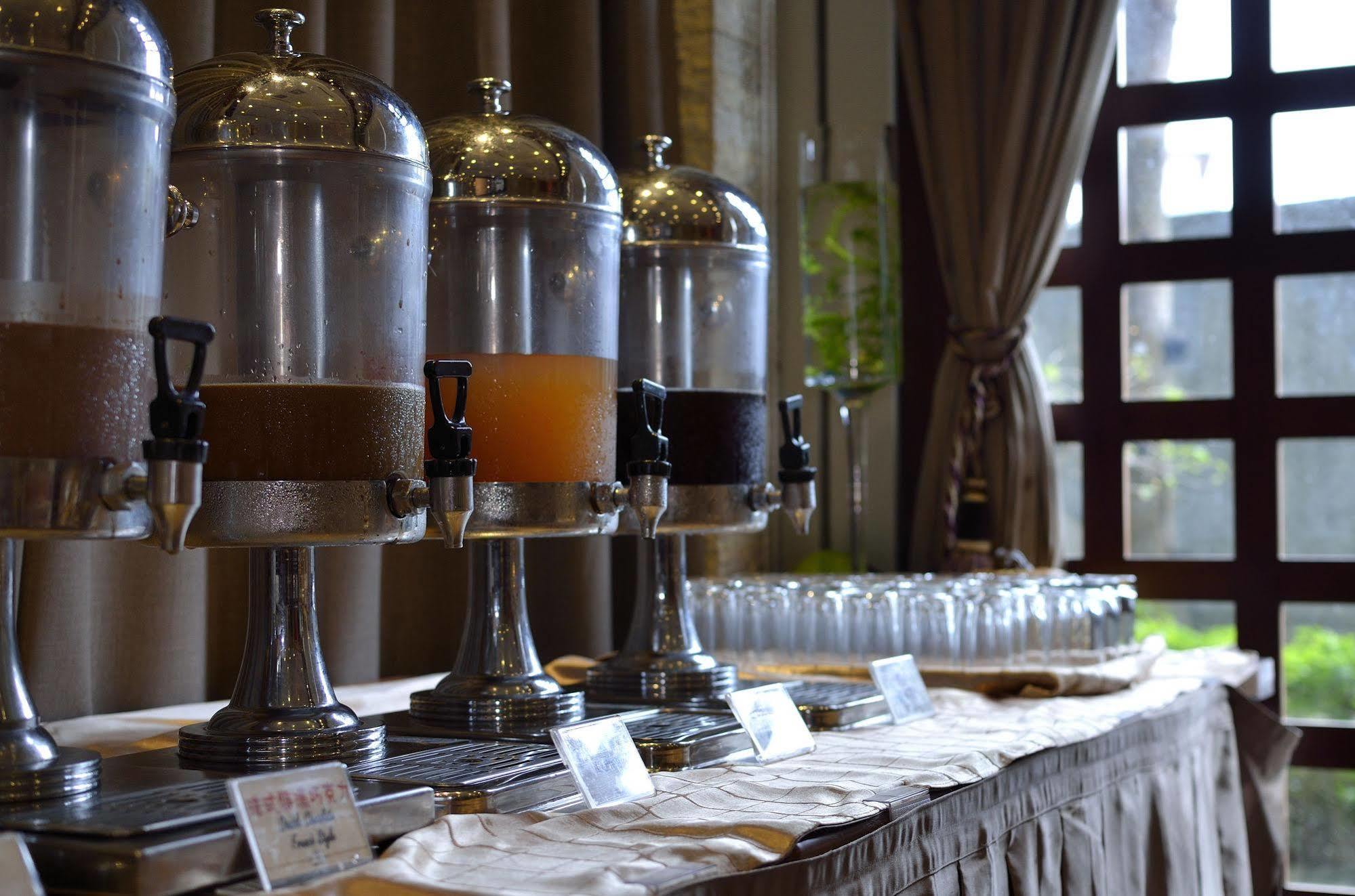 Hotel Regalees Tamsui Zewnętrze zdjęcie